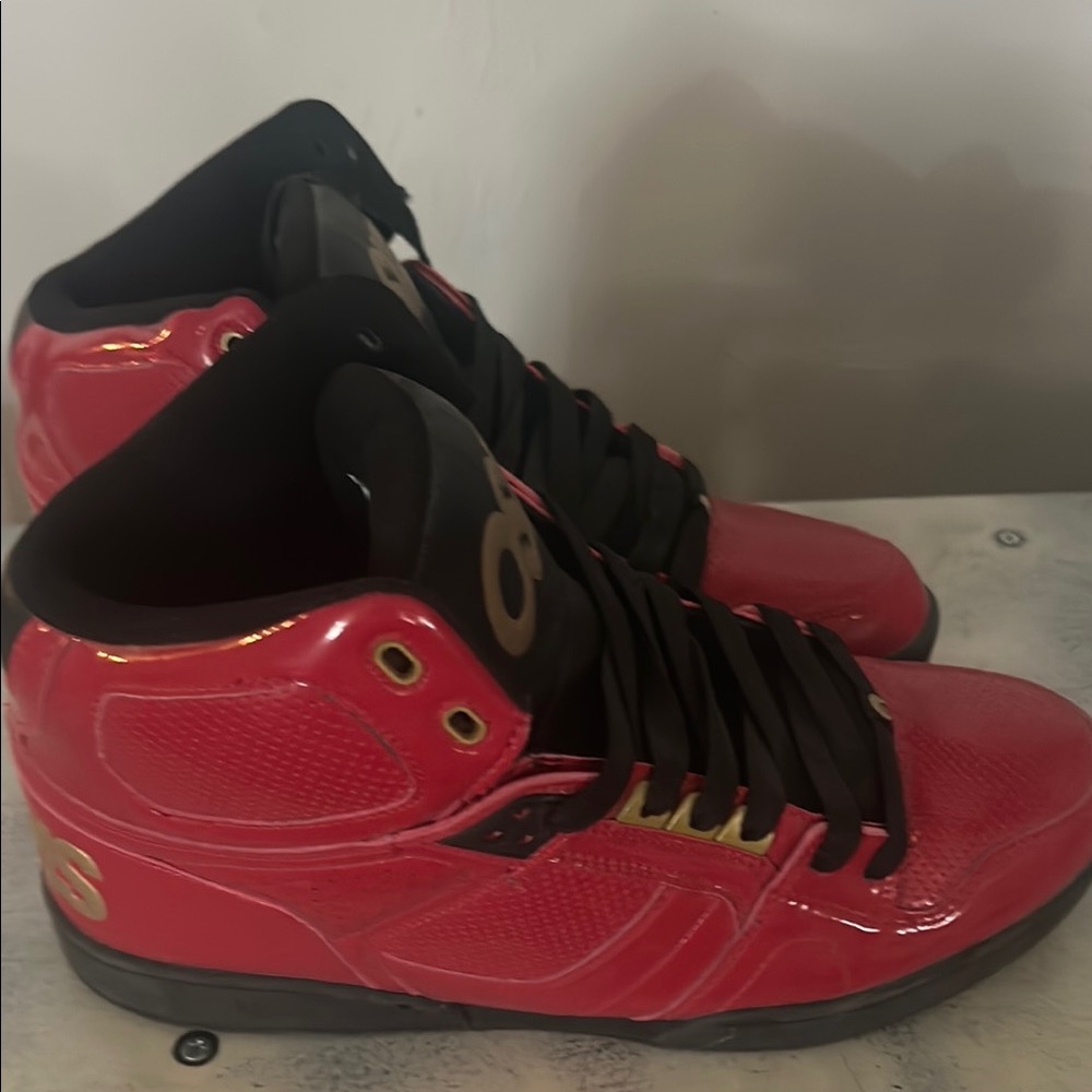 Osiris Men's Red and Black High-Top Sneakers
These are brand new, never worn!!